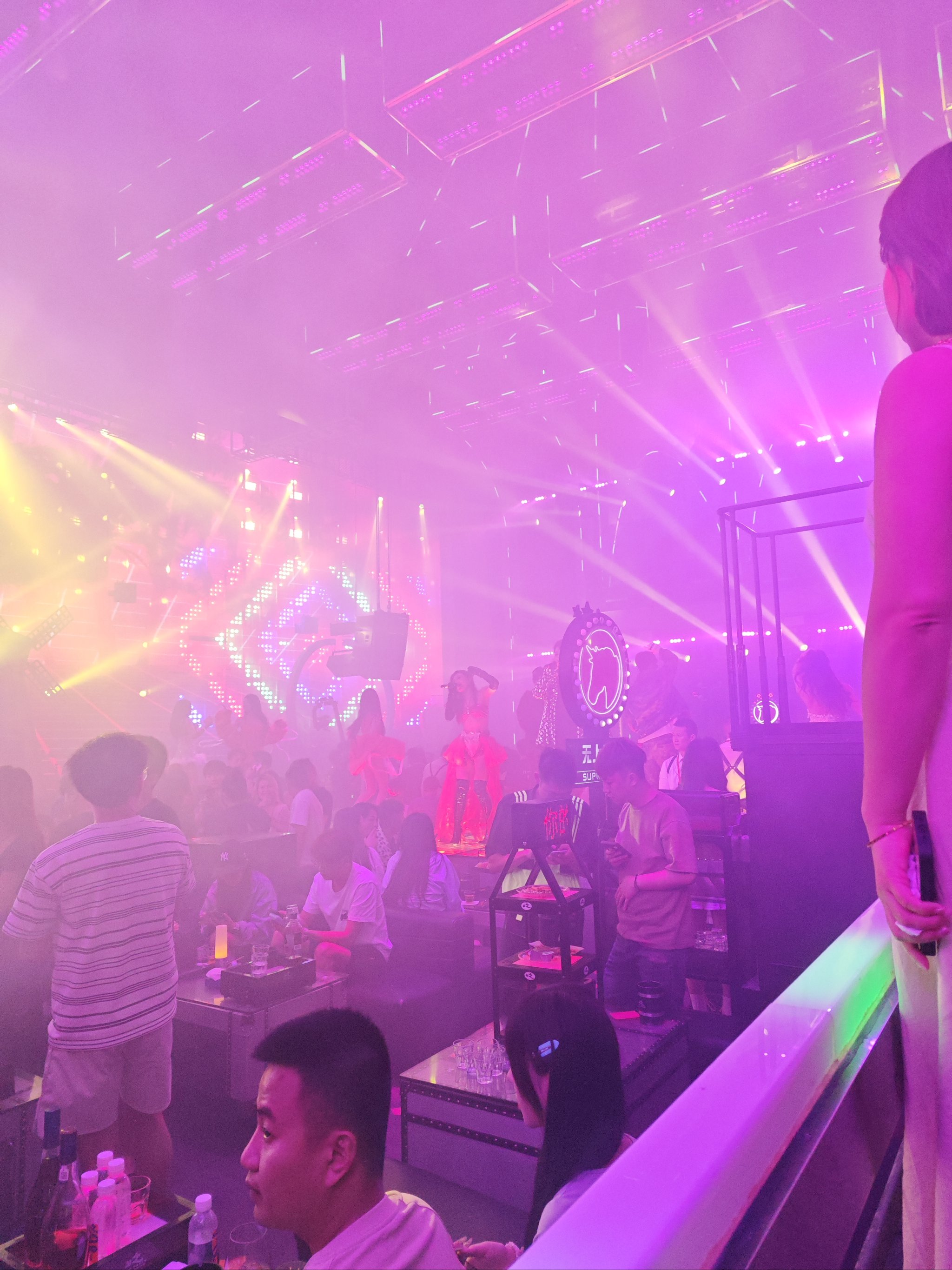 青岛商务ktv价格多少钱一个小时-平度市ktv预定